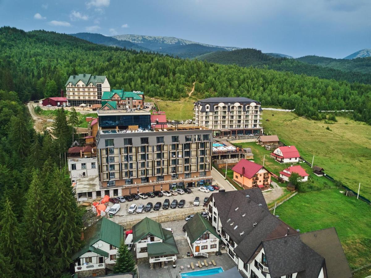 Fomich Residence Bukovel Exteriör bild